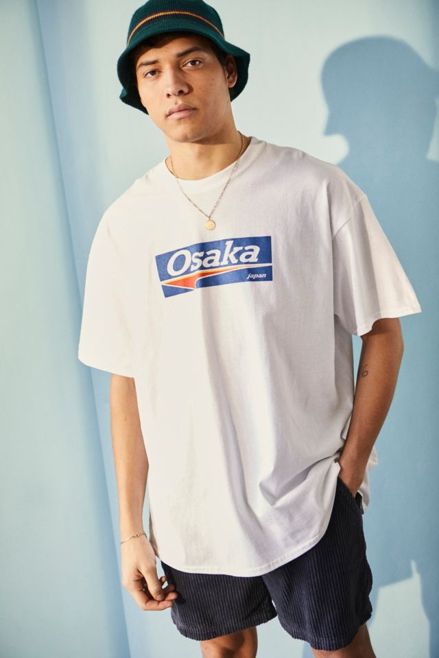 Parat Dominerende nøjagtigt UO Osaka T-Shirt | Urban Outfitters UK