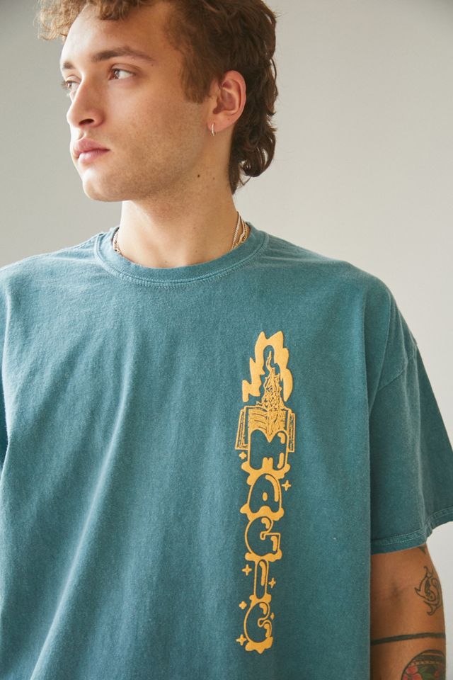 UO – T-Shirt „Peaceful Minds‟ in Blaugrün mit Schaumdruck #1