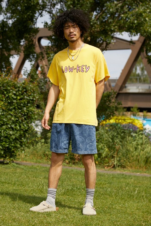 UO Yellow Low-Key T-Shirt | Urban Outfitters UK