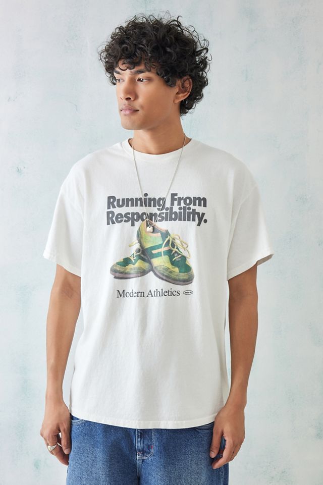 UO Weißes Laufen Vor Verantwortung T-Shirt #2
