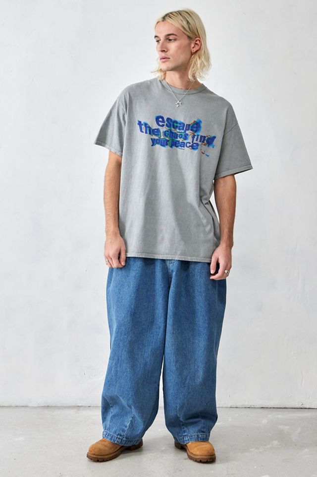 UO – T-Shirt „Escape The Chaos" in Grau  #2