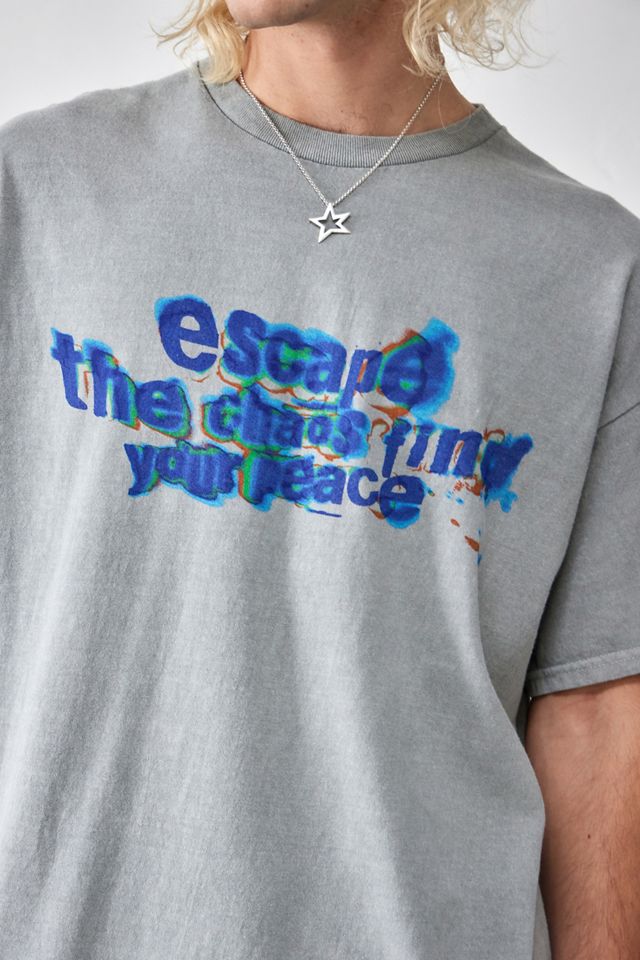 UO – T-Shirt „Escape The Chaos" in Grau  #3