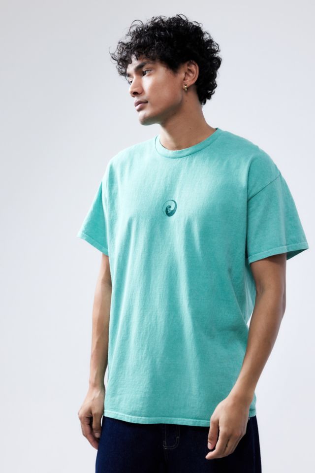 UO Turquoise Dynasty T-Shirt | Urban Outfitters UK