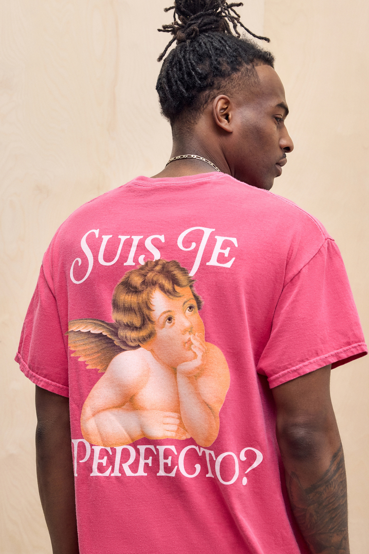 UO Suis Je Perfecto T-Shirt