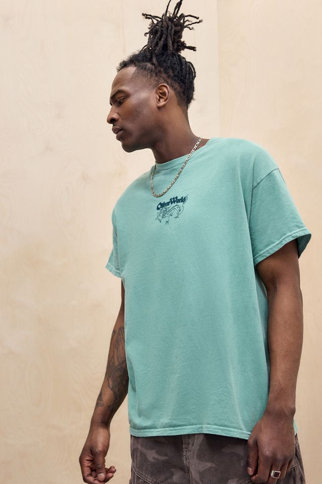 Camiseta UO Other World #1