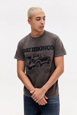 T-Shirt UO Brown Bronco con Grafica