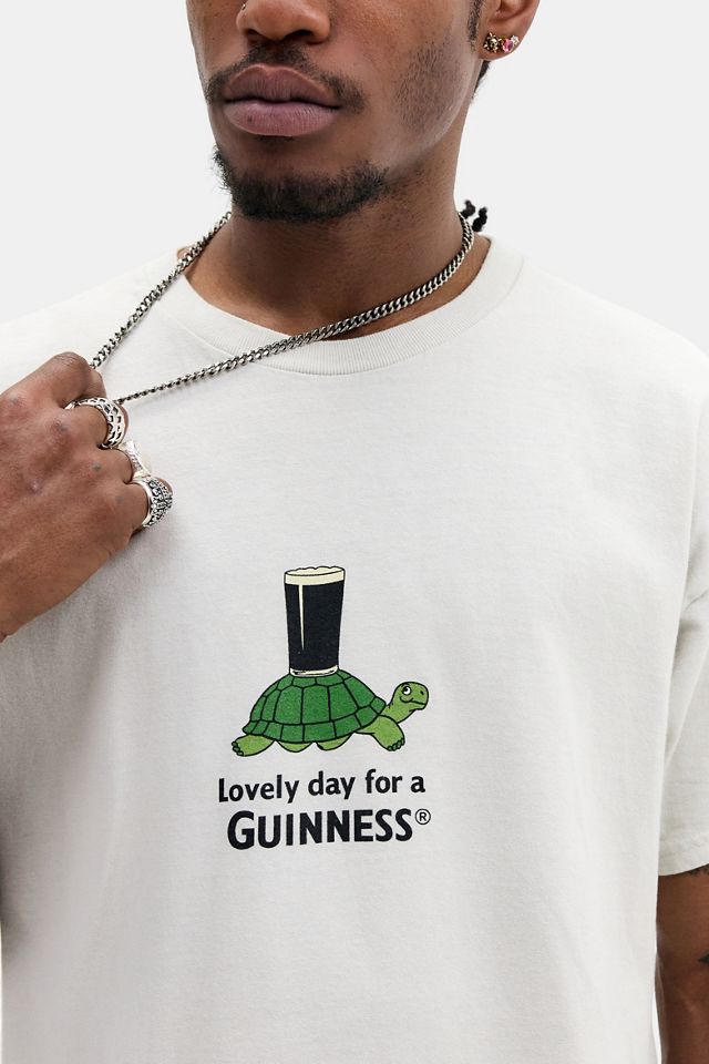 T-Shirt UO Ecru Guinness a Collo Alto #2