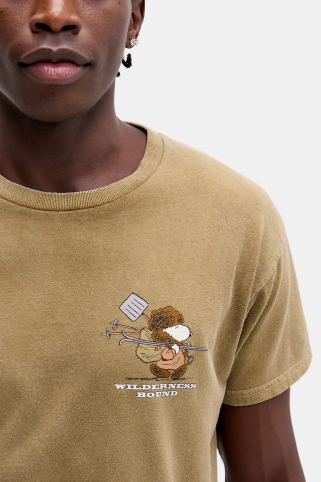 T-shirt graphique UO Snoopy Wilderness Bound #2