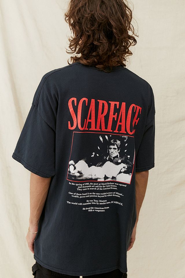 Subay yorumu peephole  UO Black Scarface T-Shirt | Urban Outfitters UK