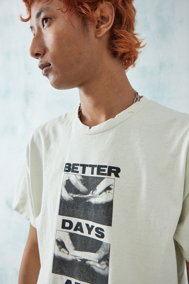 UO camiseta blanca Better Days Distressed  #1