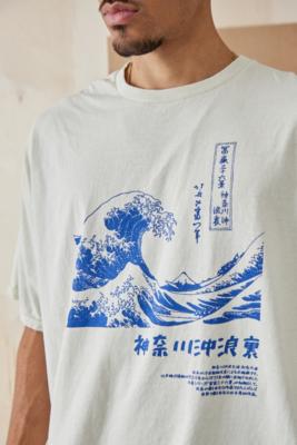 UO Ecru The Great Wave Graphic T-Shirt | Urban Outfitters UK