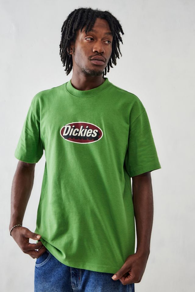 Dickies UO Exclusive Green Saxman T-Shirt | Urban Outfitters UK