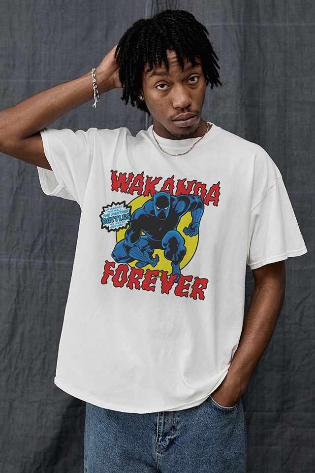 Erase Play computer games Several Camiseta black Panther Wakanda Forever White | Urban Outfitters RU
