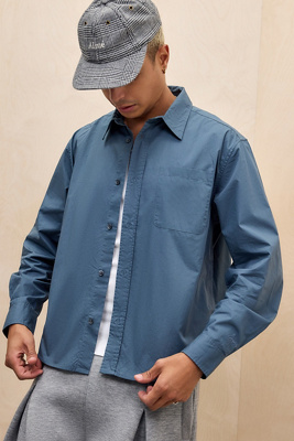 Loom Nolan Slate Poplin Shirt - Slate XS at Urban Outfitters