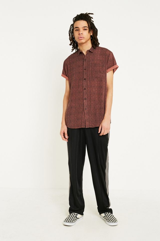 Camisa roja de manga corta con estampado geográfico de Rolla #2