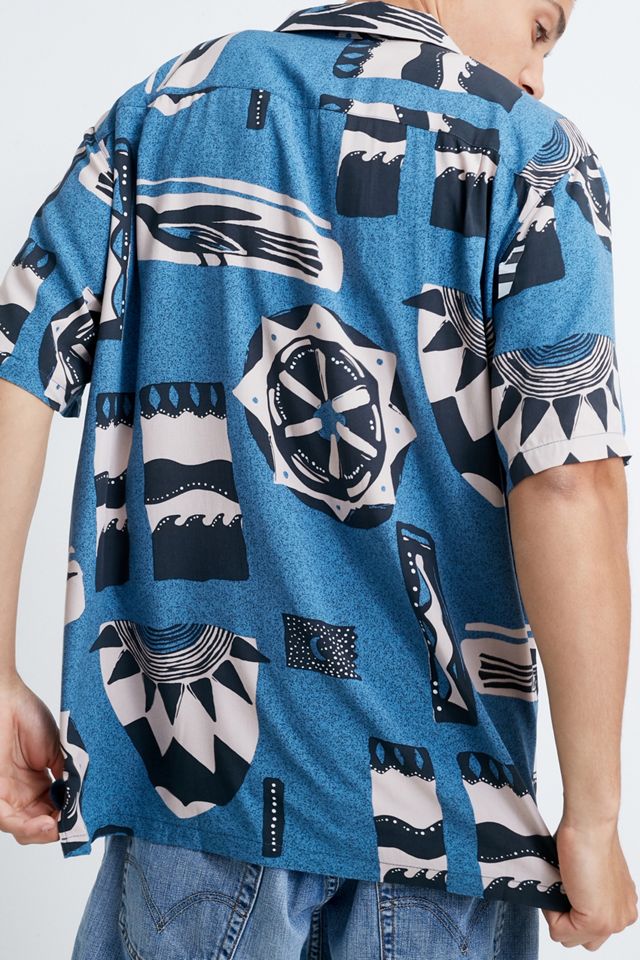 UO - Chemise manches courtes noire et bleue en rayonne #1