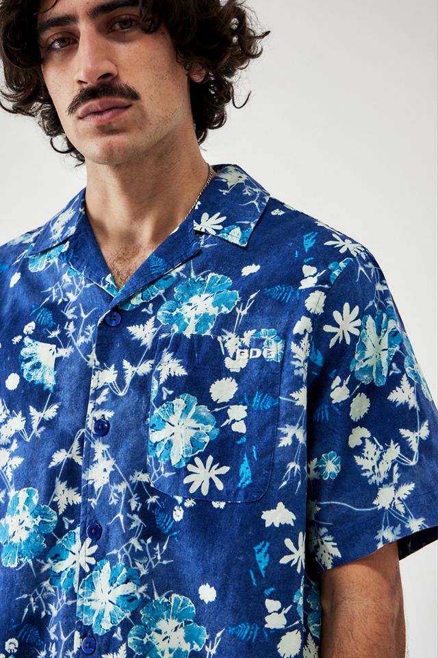 Chemise à manches courtes fleurie bleue BDG #1