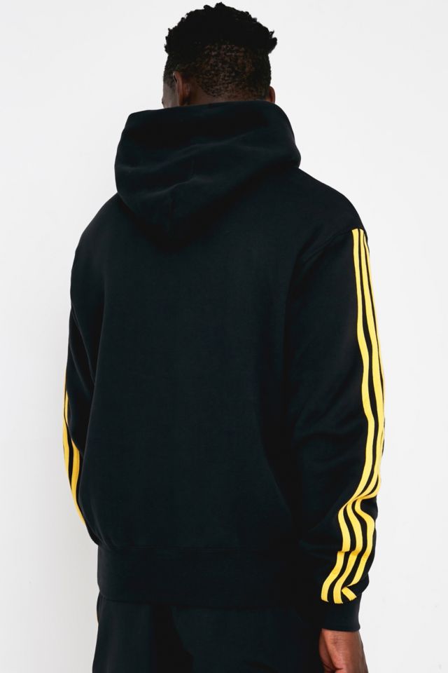 Adidas basketball flock on sale trefoil black hoodie