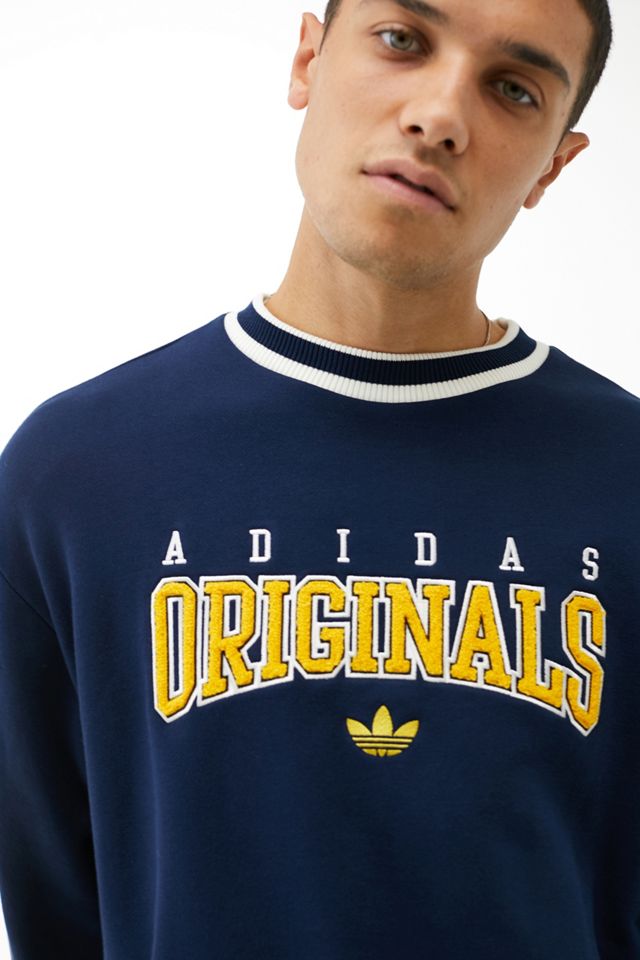 adidas Script Crew Sweatshirt | Urban Outfitters UK