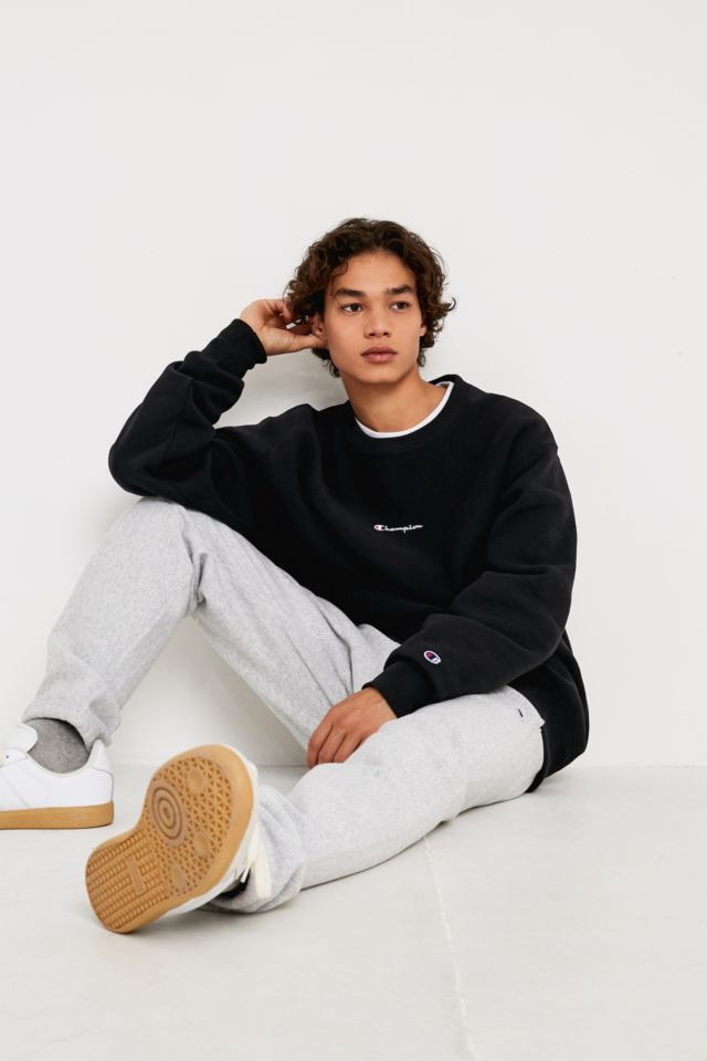 Champion uo exclusive small on sale script black crew neck sweatshirt