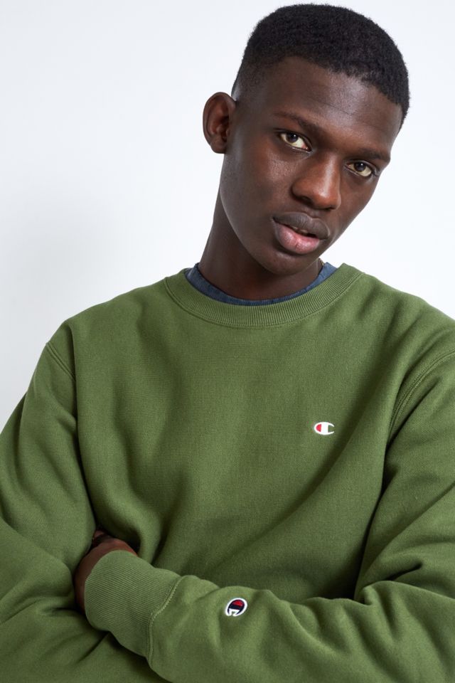 Champion sweater 2024 urban outfitters español