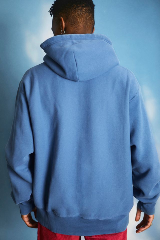 Champion UO Exclusive – Verwaschener Logo-Hoodie in Marineblau