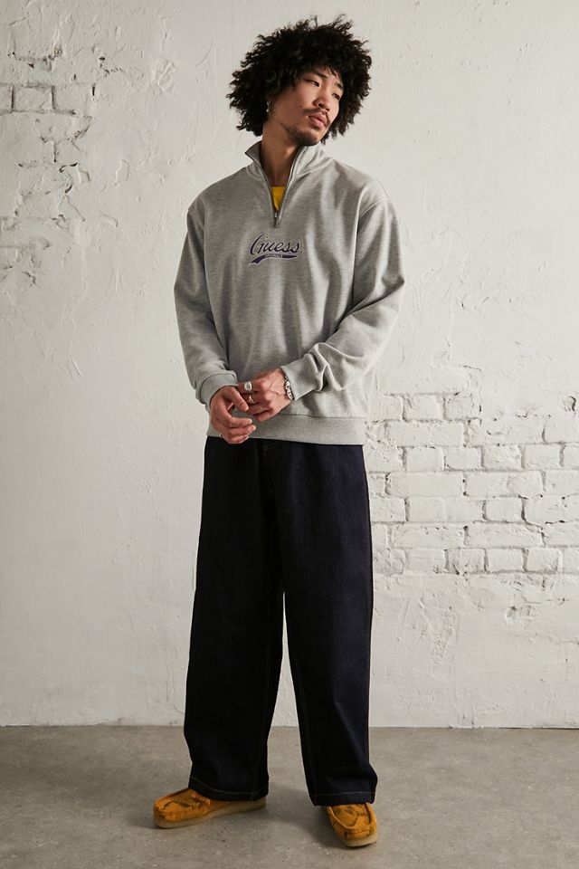 GUESS UO Exclusive – Sweatshirt mit kurzem Reißverschluss #1
