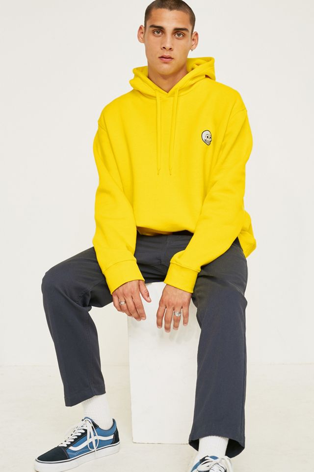 Sudadera con capucha amarilla barata De lunes básico calavera amarilla #1