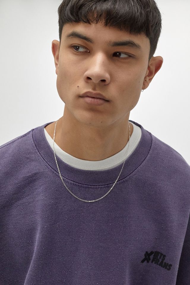 Sweat en coton marine uni avec une coupe droite et un col rond