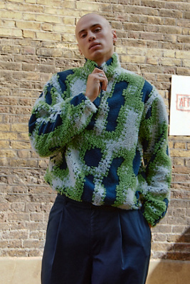 iets frans... High-Low Fleece Product Page