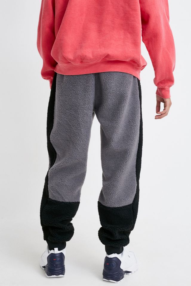 FILA - Pantalon de jogging polaire noir et gris à contrastes de couleurs #3