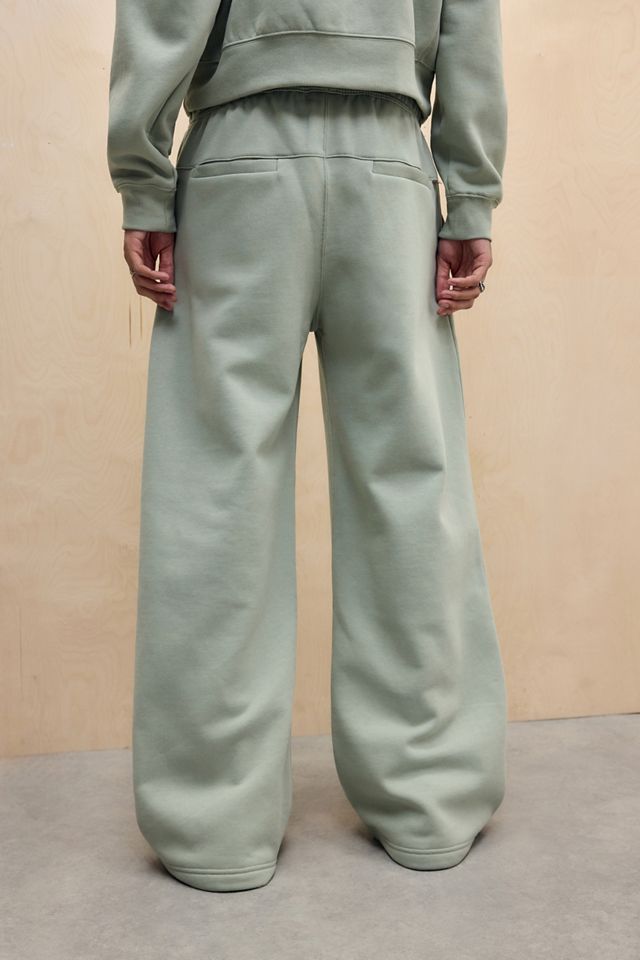Champion UO Exclusivo Pantalones Jogger de Pierna Ancha Lavados en Salvia #3