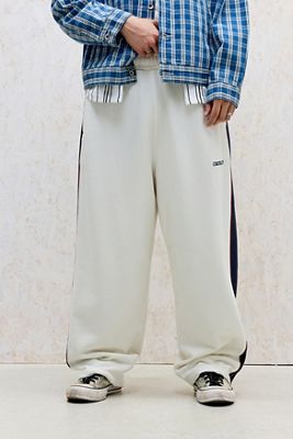 Joggers à empiècements Harri écru et bleu marine iets frans...