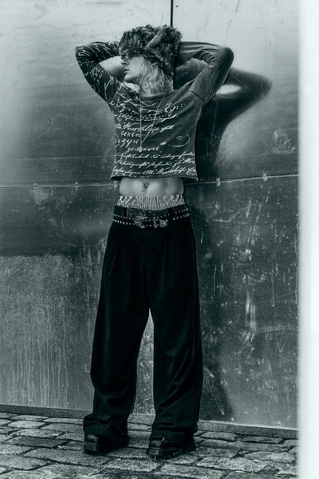 Jaded London Black Goliath Suit Trousers | Urban Outfitters UK
