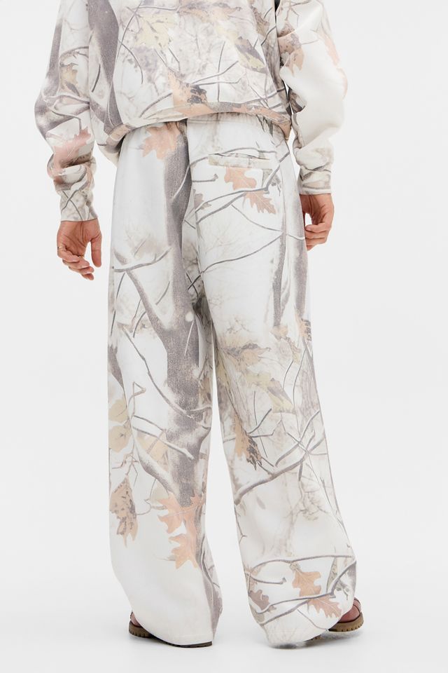 BDG White Zax Leaf Camo Joggers #3