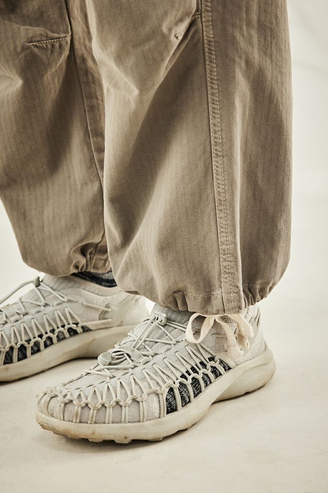 BDG Taupe Pantaloni Cargo a spina di pesce #1