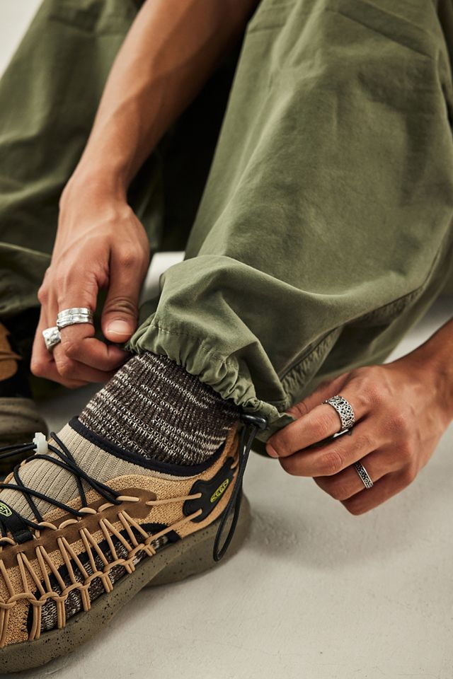 BDG Khaki Baggy Tech Pantalones #1
