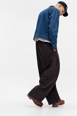 BDG Schokoladen Bobbi Plissierte Hose