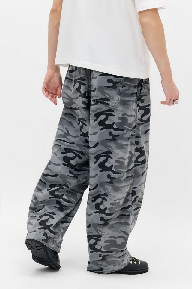 BDG Bobbi Camo Cocoon Trousers #3