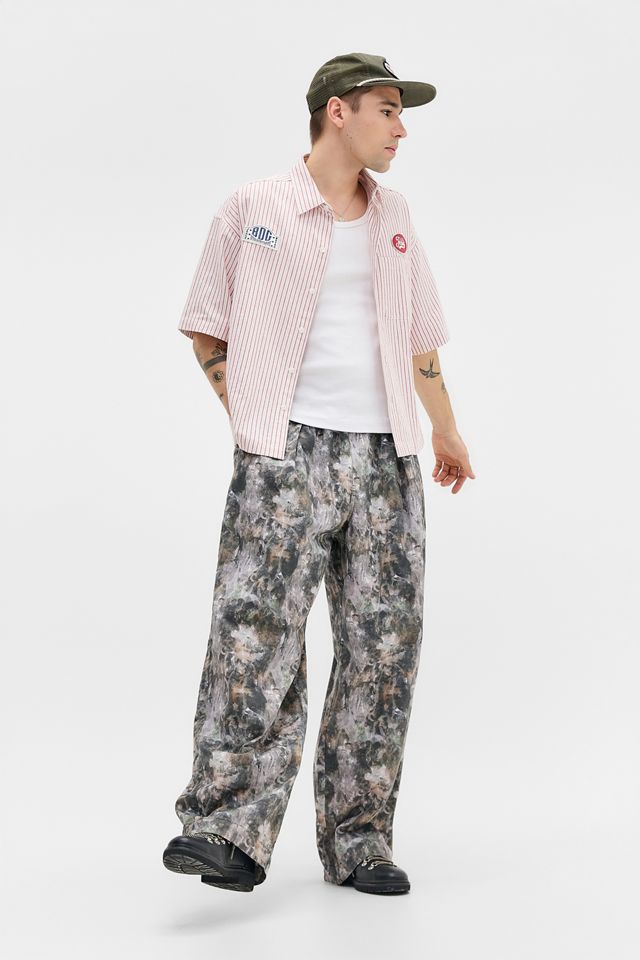BDG Bobbi Aquarell-Camouflage Weite Kokon-Hose #1
