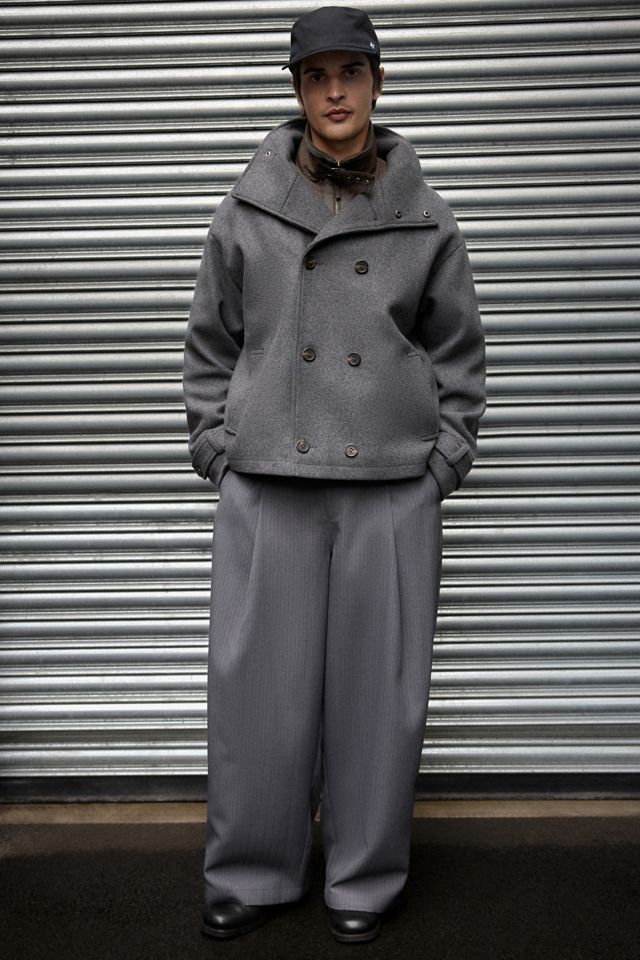 UO Noa Graue Streifenhose #1