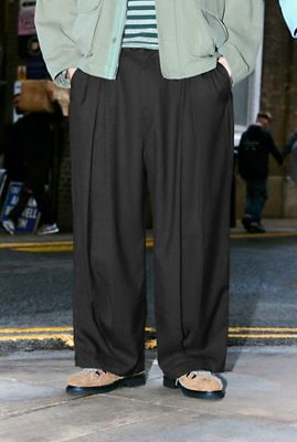 Anglan Schwarze Dart-Ballonhose