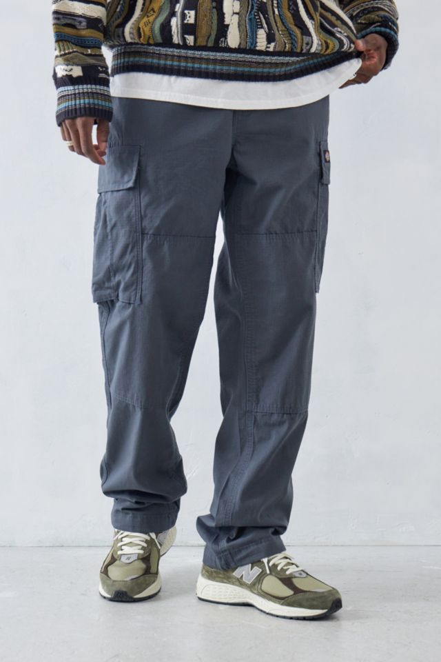 Dickies UO Exclusive Charcoal Eagle Bend Cargo Pants | Urban Outfitters UK