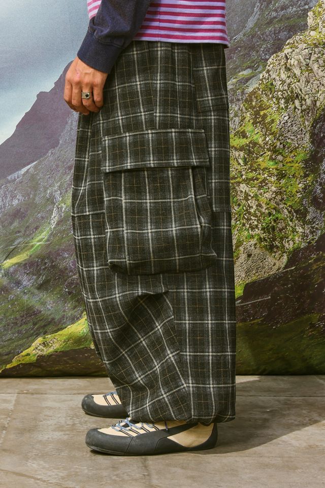 iets frans... Black XL Check Cargo Pants #4