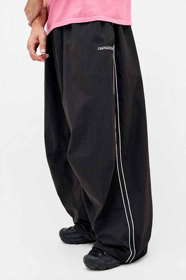 iets frans... Sid Ripstop Baggy Track Pants #1