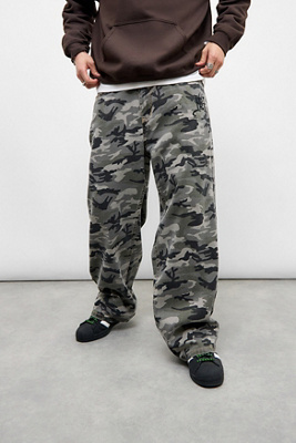 Jean camouflage exclusif UO en taille: Medium - Ed Hardy - Modalova