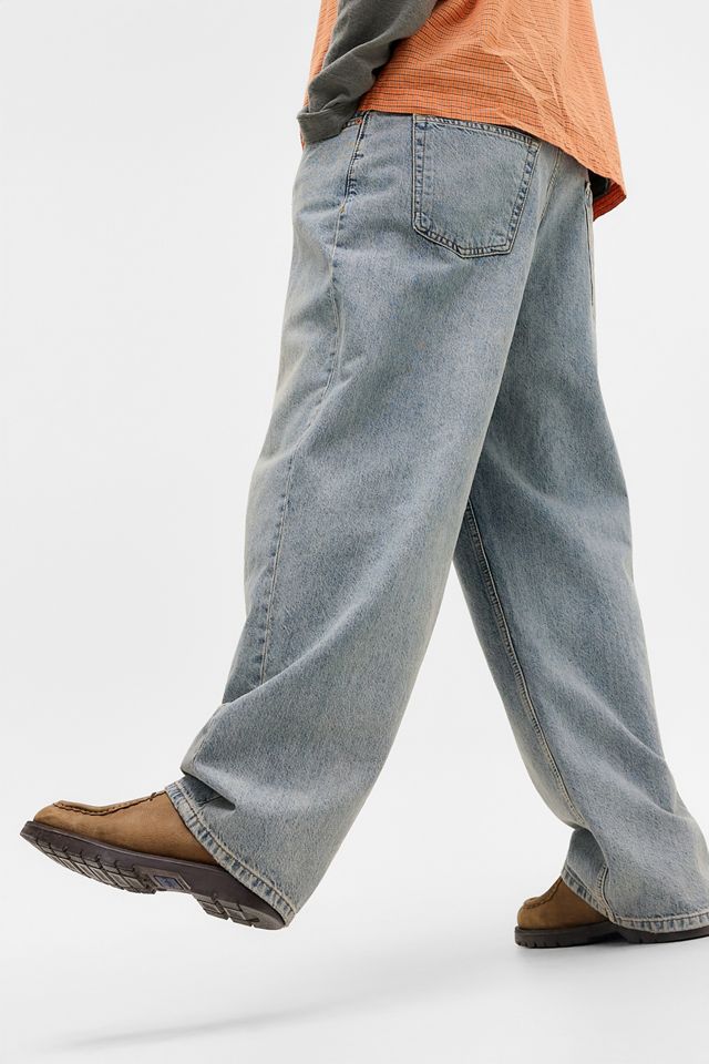 BDG Jack Light Wash Vintage Jeans #3