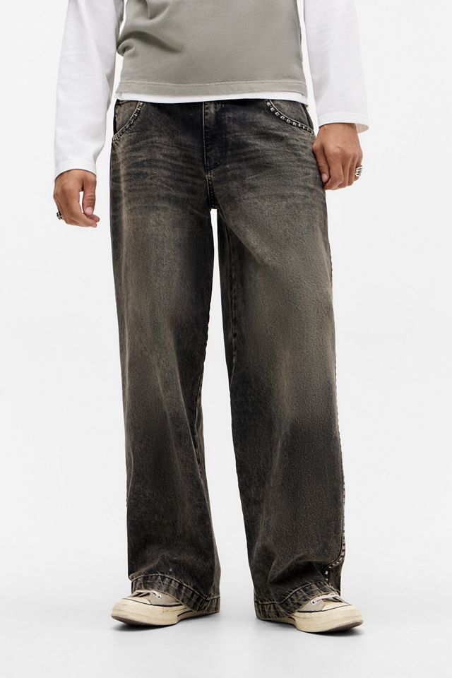 BDG Neo Dunkel Getönte Jeans mit Nieten #2