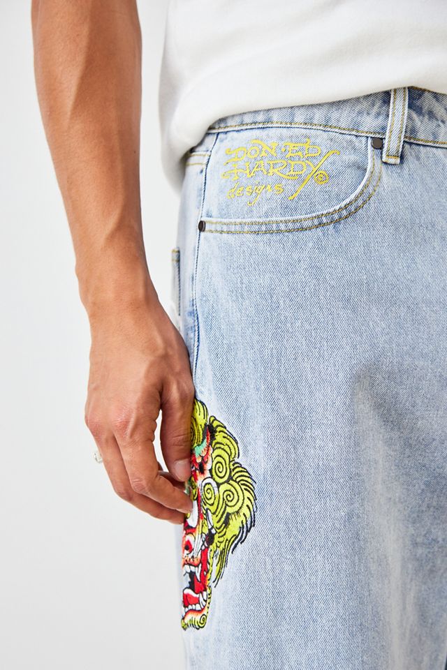 Ed Hardy UO Exclusive – Bestickte Jeans in heller Waschung #3