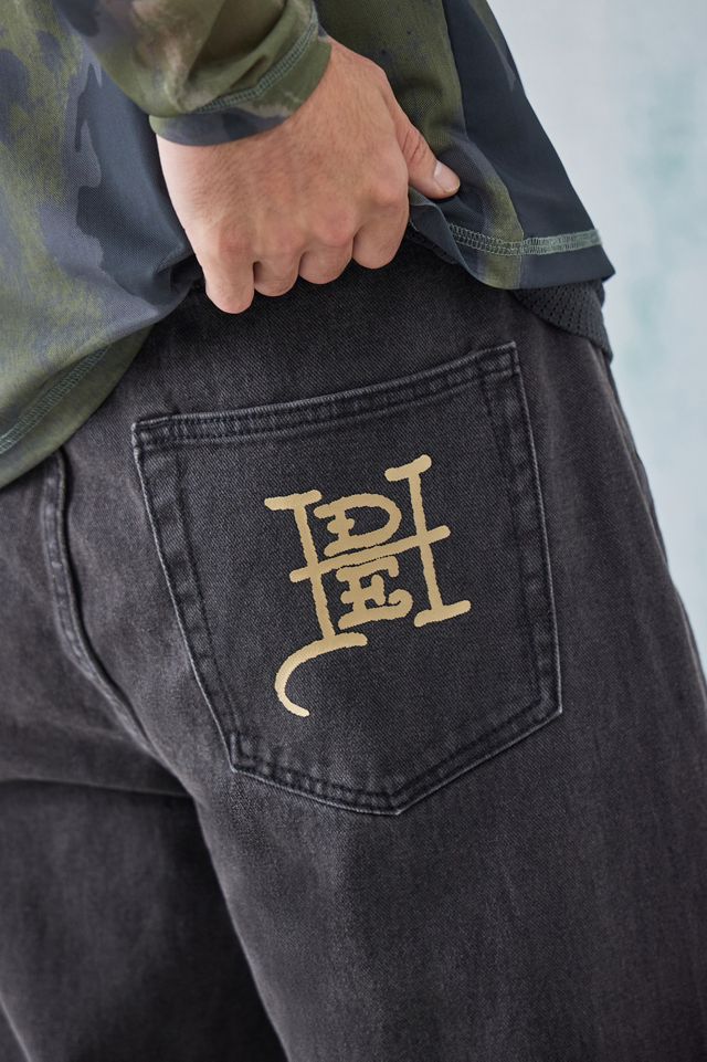 Ed Hardy UO Exclusive – Jeans mit markentypischem Logo in Grau #4